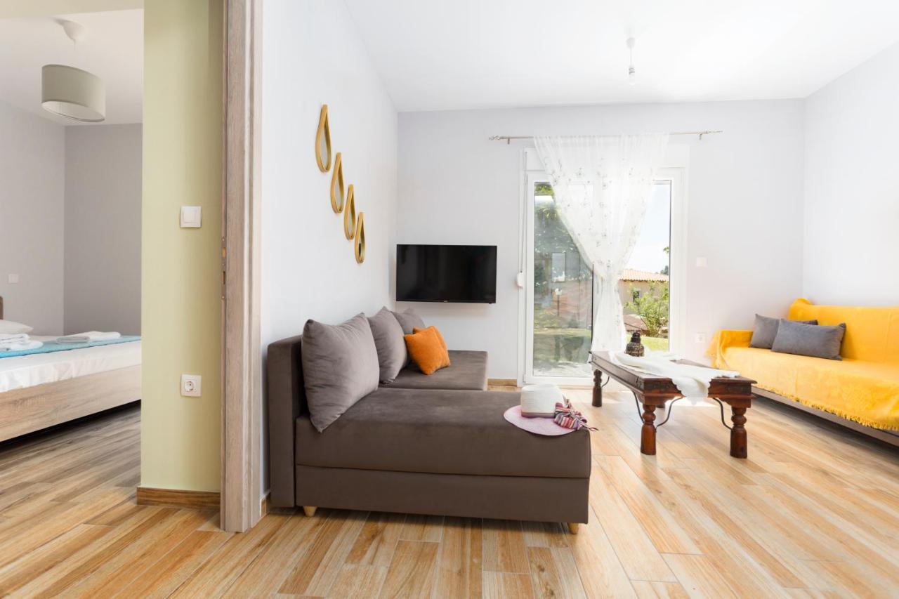 Fotini'S House Apartment Nea Skioni Bagian luar foto