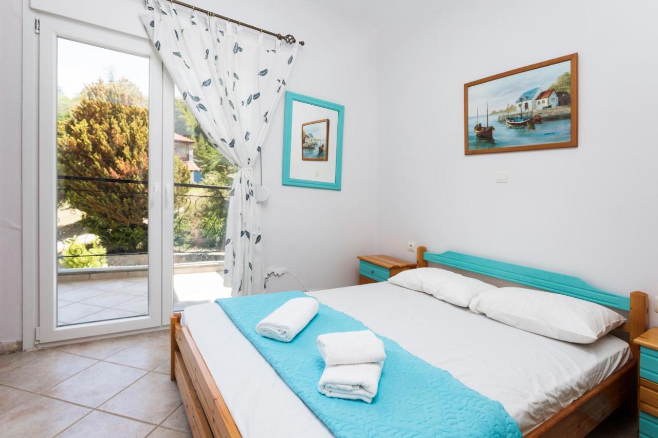 Fotini'S House Apartment Nea Skioni Bagian luar foto
