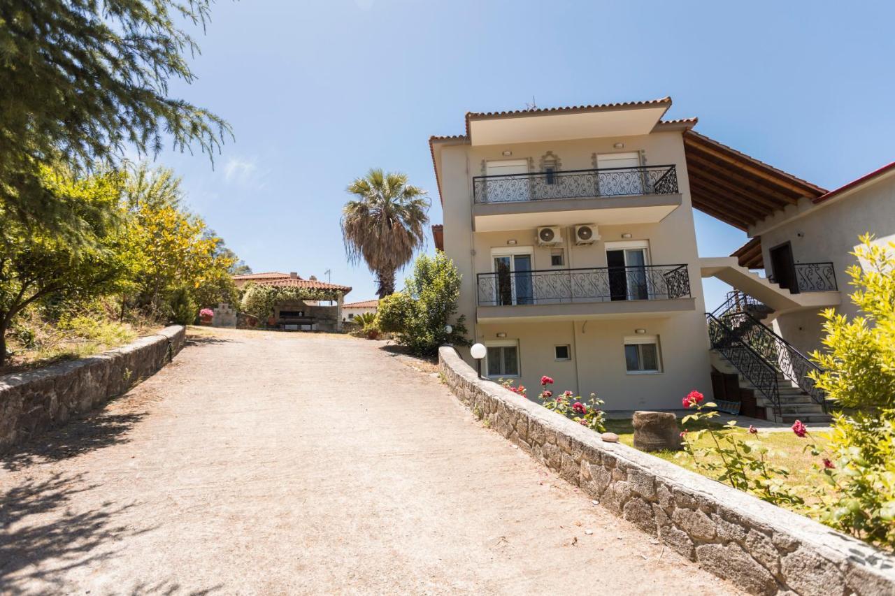 Fotini'S House Apartment Nea Skioni Bagian luar foto