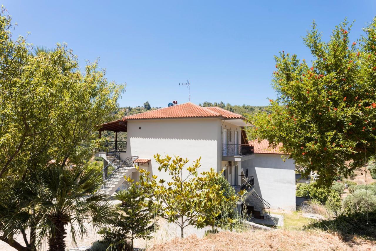 Fotini'S House Apartment Nea Skioni Bagian luar foto