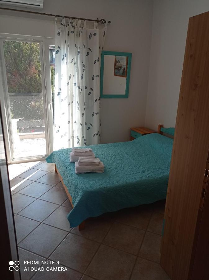 Fotini'S House Apartment Nea Skioni Bagian luar foto
